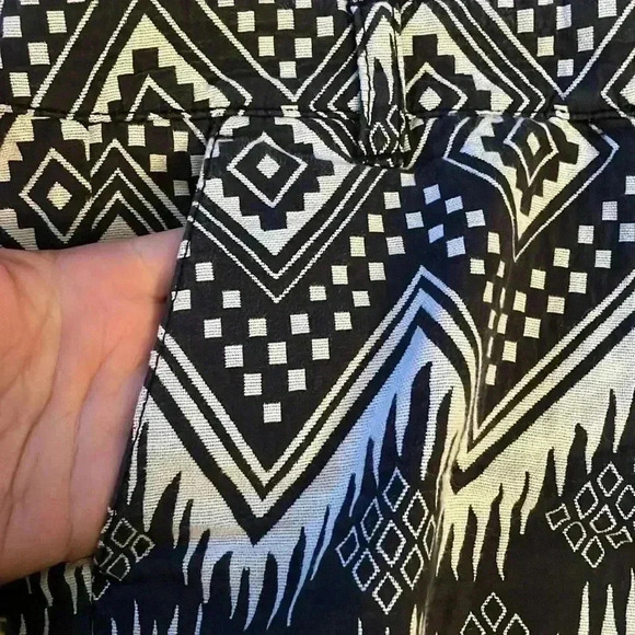 J.Crew, ikat pocket shorts 10 - Picture 6 of 7